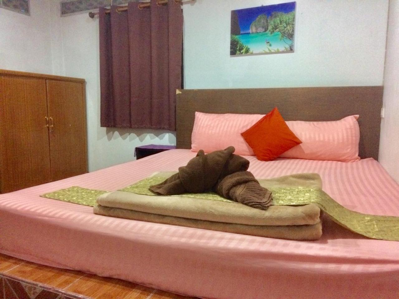 Hide-In House Hotell Ko Lanta Exteriör bild