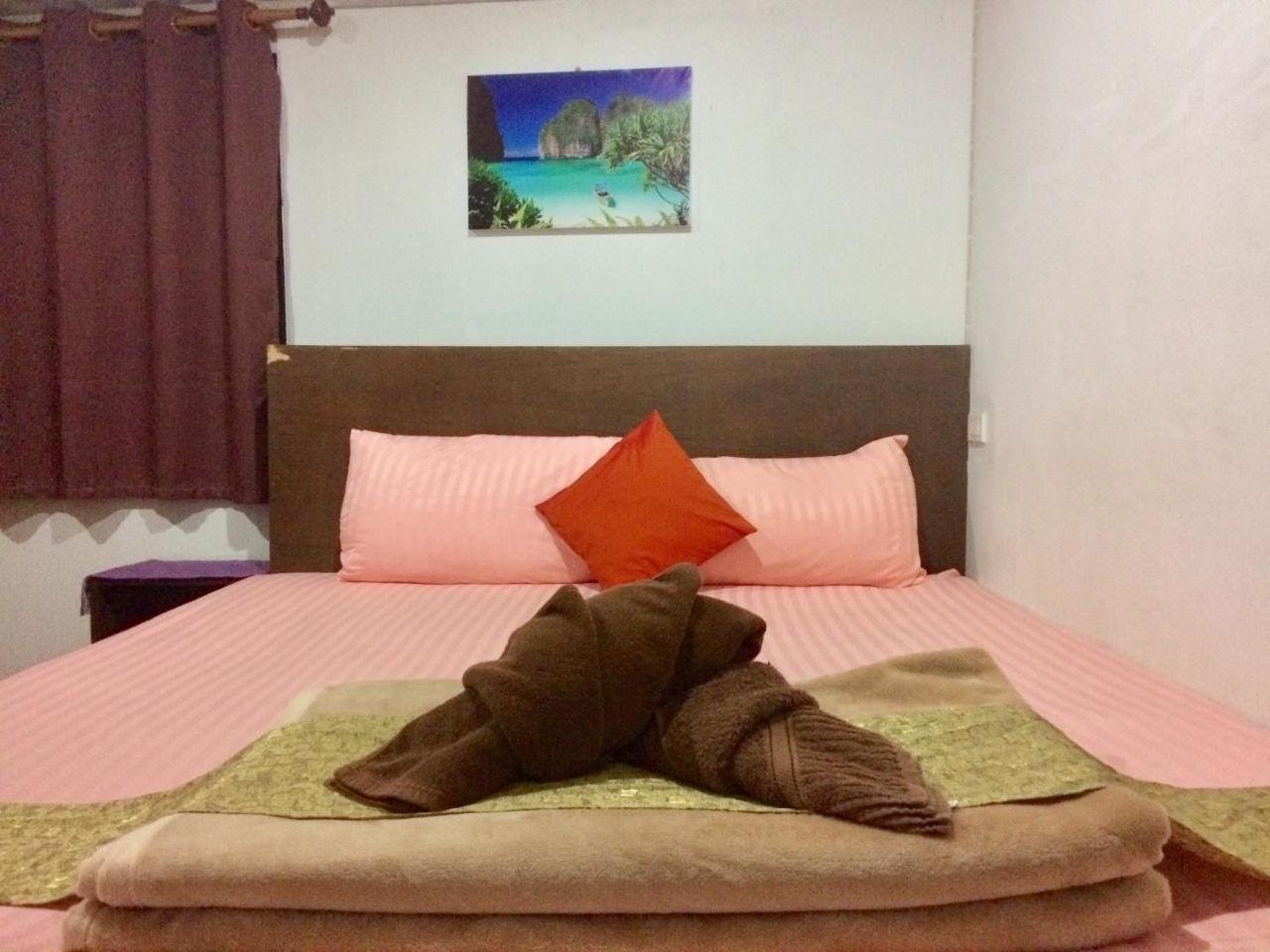 Hide-In House Hotell Ko Lanta Exteriör bild