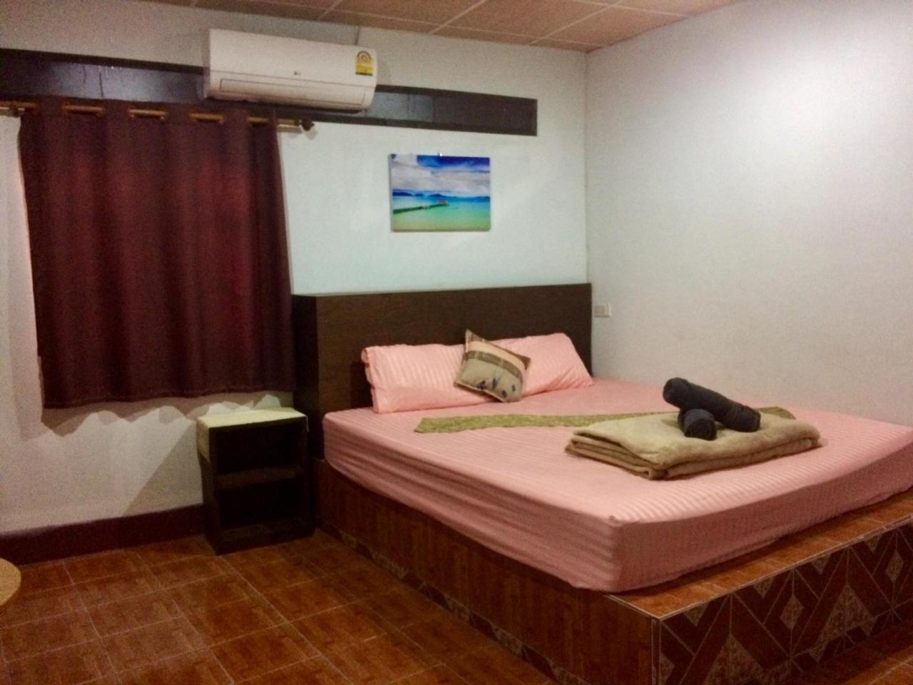 Hide-In House Hotell Ko Lanta Exteriör bild